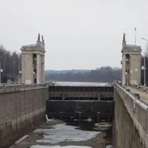 Канал имени Москвы, Икша