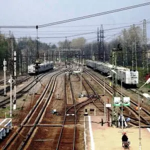 Железнодорожная станция Икша, вид с моста