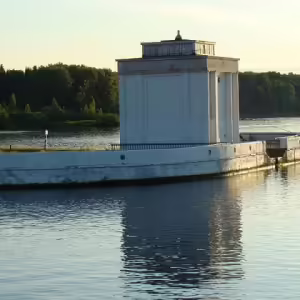 Заградворота №108 на Икшинском водохранилище
